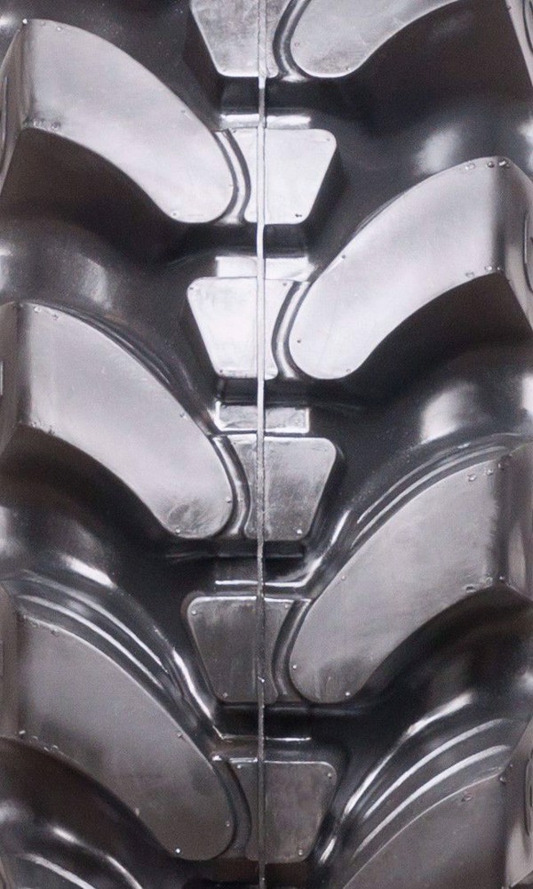 Camso Telehandler Solid Rubber Tire - Standard Duty ...